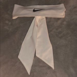White NIKE headband